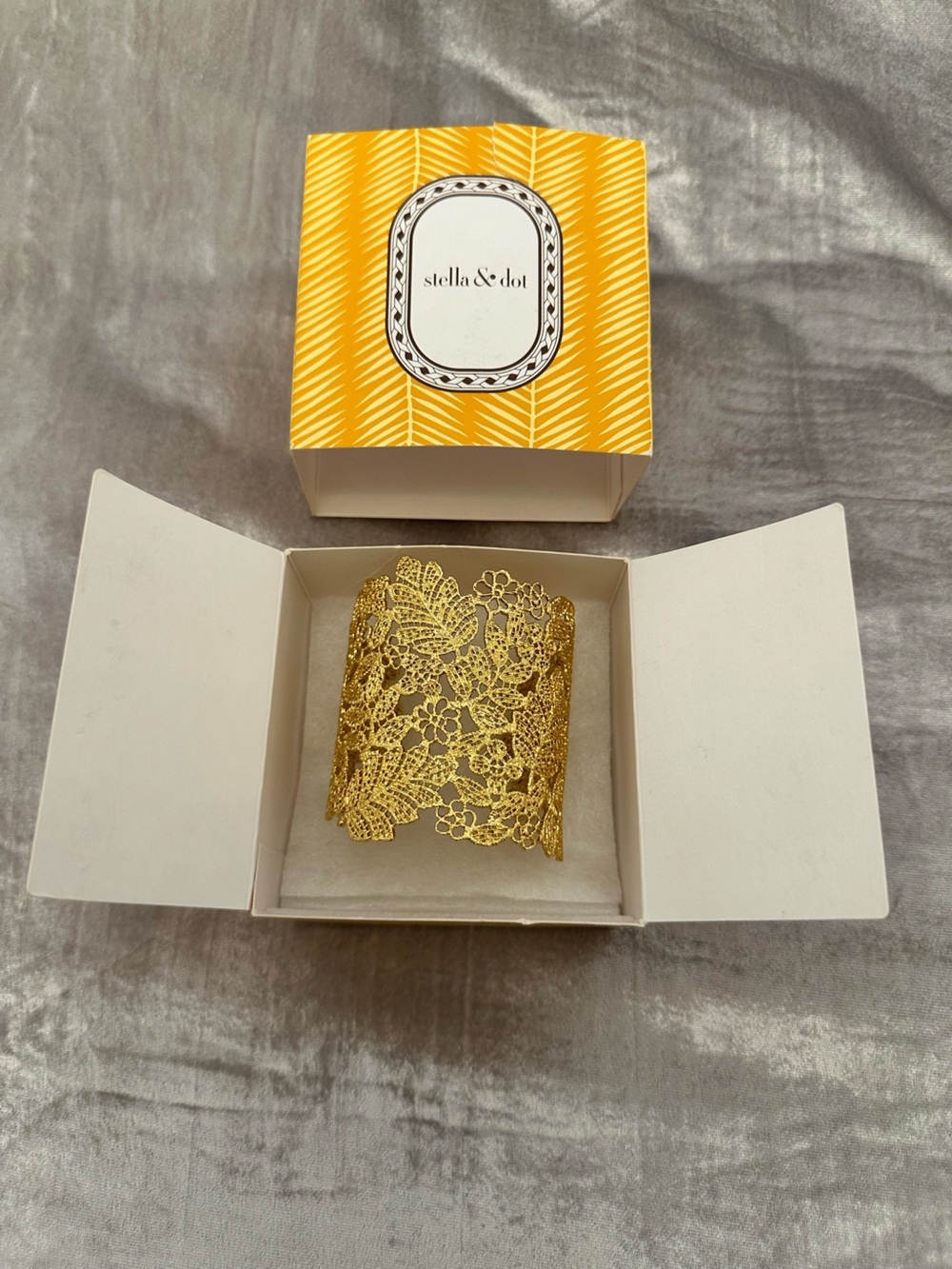 Stella & Dot Gold Color Lace-Style Filigree Cuff
